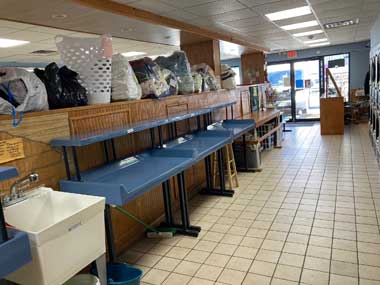 inside Lawrence Laundry Center